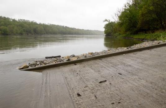 Missouri river boat ramp.